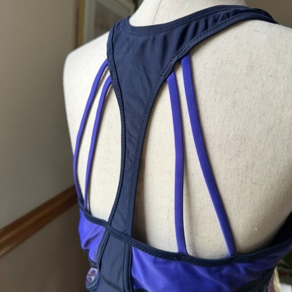Athleta Sport Tank, Blue and Multi, Built in Support, XL, Excellent Condition - Picture 7 of 11